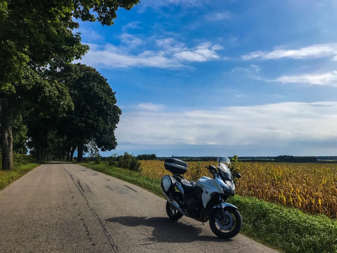 Najlepsze trasy motocyklowe Warmia i Mazury - odkryj ukryte skarby