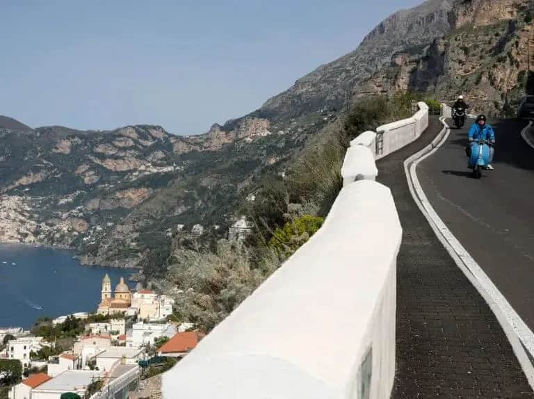 Najpiękniejsze trasy motocyklowe w Europie, które musisz przejechać