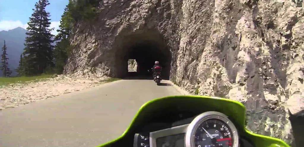 Najlepsze trasy motocyklowe w Słowenii – odkryj malownicze szlaki
