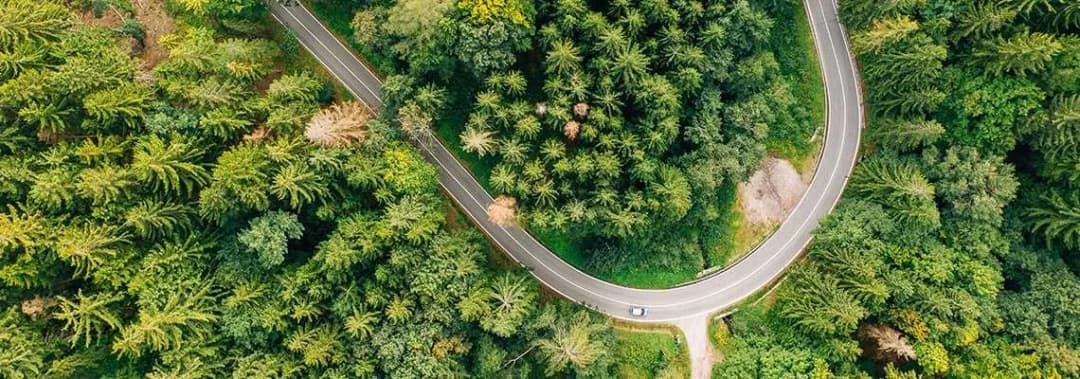 Trasy motocyklowe Bieszczady: odkryj najpiękniejsze szlaki i atrakcje